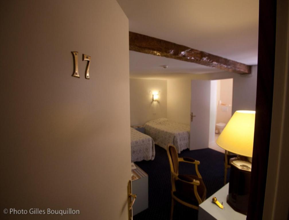 Hostel20 Toulouse Wilson Rum bild